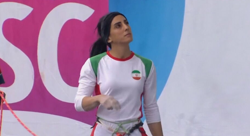 ირანელმა მეკლდეურმა საერთაშორისო ტურნირზე მონაწილეობა ჰიჯაბის გარეშე მიიღო