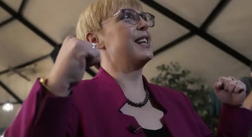 სლოვენიას პირველი ქალი პრეზიდენტი იყოლება