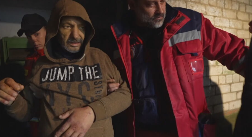 ხერსონში ექიმებს პაციენტებზე ზრუნვა სიბნელეში უწევთ