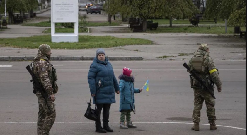 სამხრეთის ფრონტი: რუსები ხერსონის დაბომბვას აგრძელებენ