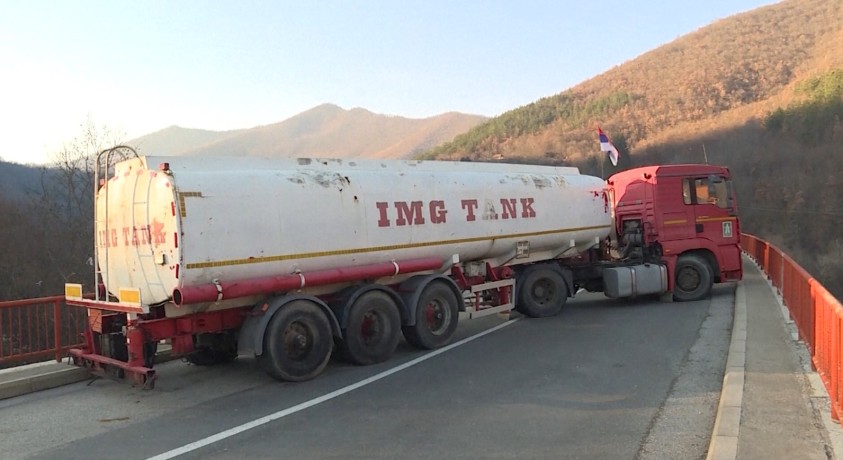 სერბეთსა და კოსოვოს შორის დაძაბულობა პიკს აღწევს