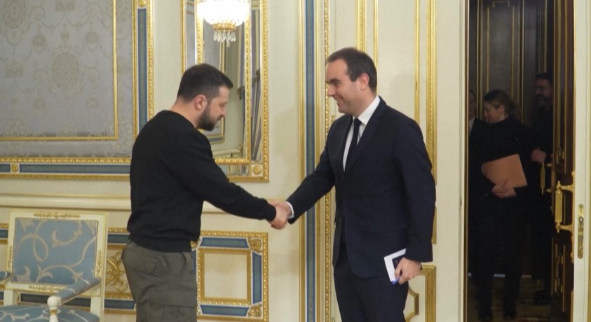 კიევში საფრანგეთის თავდაცვის მინისტრი ჩავიდა