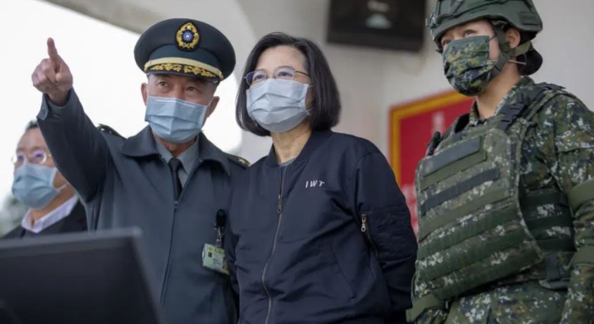 ტაივანის პრეზიდენტი სამხედრო ქვედანაყოფებს ეწვია