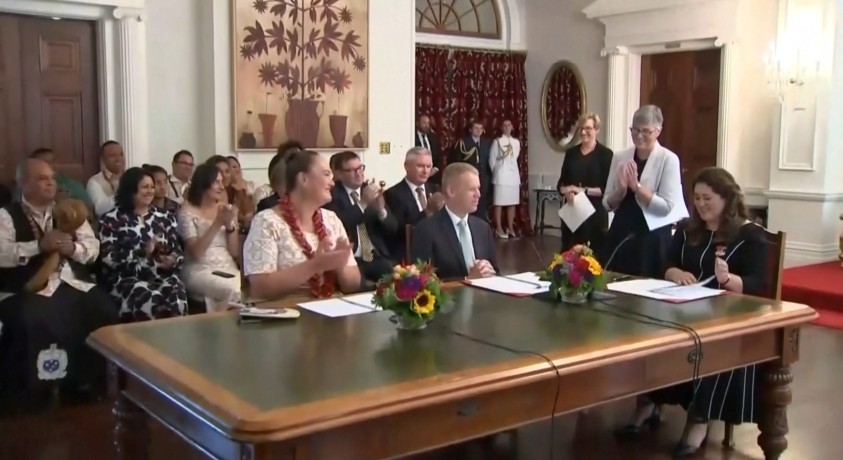 ახალი ზელანდიის ახალმა პრემიერ-მინისტრმა ფიცი დადო