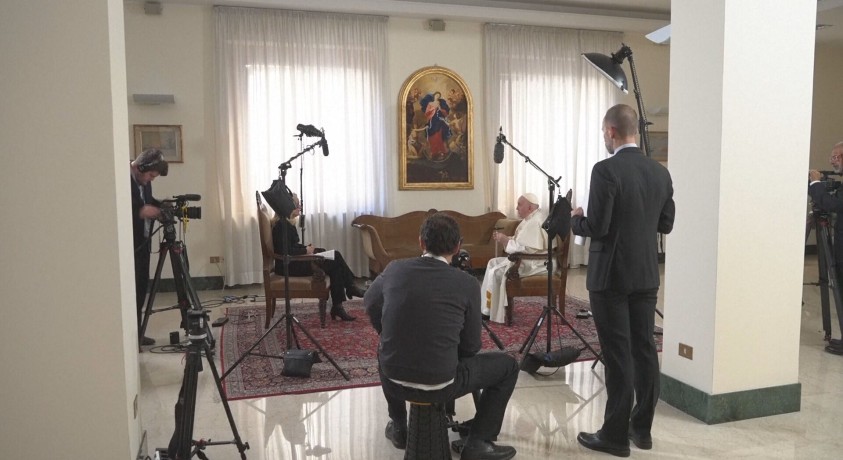 რომის პაპი ფრანცისკე: „ჰომოსექსუალობა დანაშაული არ არის“