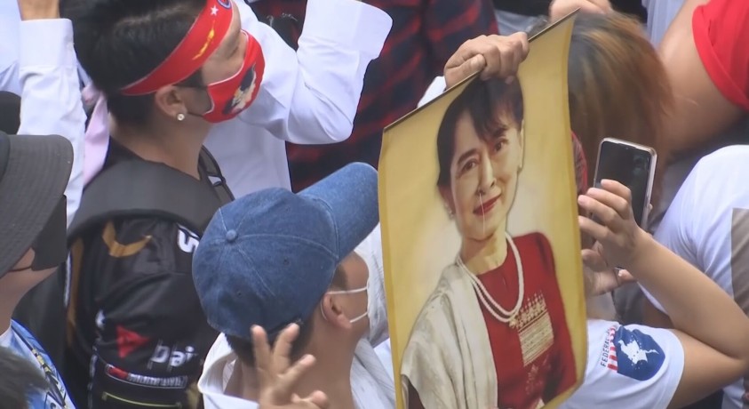 ბანგკოკში მიანმარელმა დევნილებმა საპროტესტო აქცია გამართეს