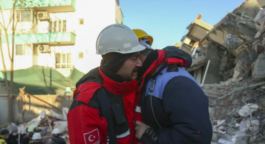 თურქეთსა და სირიაში მიწისძვრის შედეგად დაღუპულთა რაოდენობამ 20,000-ს გადააჭარბა