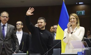 „მოსკოვი ცდილობს, ევროპული ცხოვრების წესი მოსპოს“- ზელენსკი ევროპარლამენტარებს