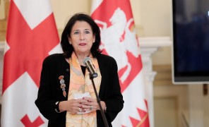 პრეზიდენტ სალომე ზურაბიშვილის კრიტიკული განცხადება და პოლიტიკური შეფასებები