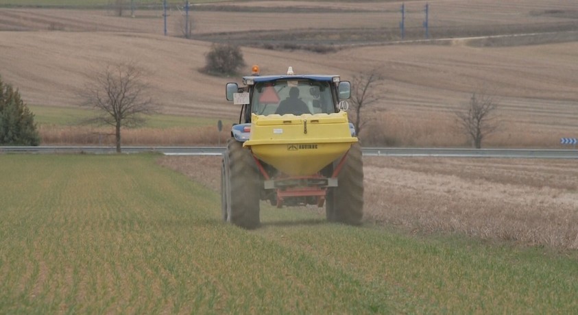 ესპანელი ფერმერები მთავრობისგან 300 მილიონიანი დახმარების პაკეტს მიიღებენ