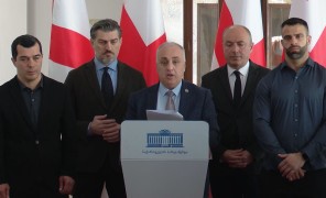 “ხალხის ძალის”კანონპროექტი “უცხოური გავლენების აგენტის” შესახებ პარლამენტმა განსახილველად მიიღო