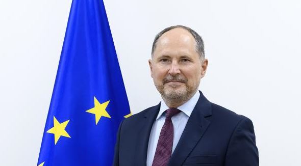 პაველ ჰერჩინსკიმ იუსტიციის მინისტრს ევროკავშირის 27 ქვეყნის სახელით დემარში გადასცა