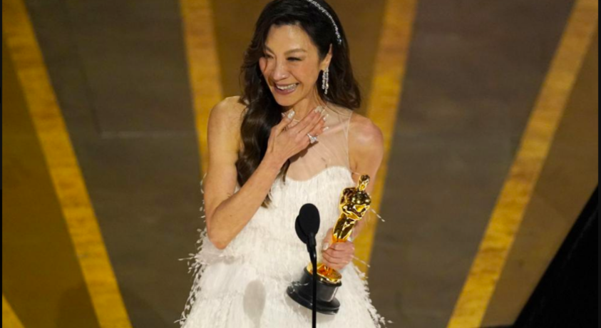 „ოსკარი“ წლის საუკეთესო ფილმისთვის გადაეცა ფილმს „ყველაფერი ყველგან ერთდროულად“