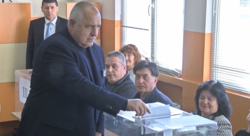 ბულგარეთში არჩევნებში საპარლამენტო უმრავლესობა ვერც ერთმა პარტიამ მოიპოვა