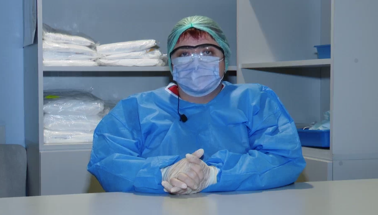 “დილის 9 საათიდან განუსაზღვრელი დროით სამსახურში ვარ და ჩემი კოლექტივის დაცვაზე ვზრუნავ” – მაკა ღვინაძე, ექთანი