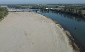 იტალიის მდინარე პოში წყლის დონემ იკლო