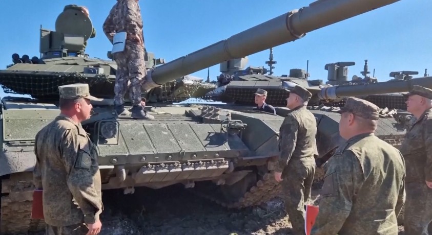 სერგეი შოიგუ რუსეთის სამხრეთის სამხედრო რეგიონს ეწვია