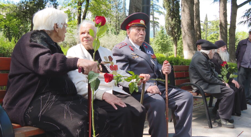 მეორე მსოფლიო ომის ვეტერანები იხსენებენ დღეს, როდესაც გაიგეს, რომ ნაციზმზე გაიმარჯვეს