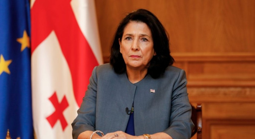 საქართველოს პრეზიდენტი პოლიციას პროფესიულ დღეს ულოცავს