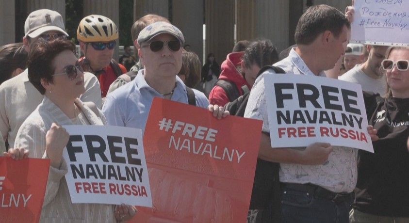 რუსი ოპოზიციონერის ალექსეი ნავალნის მხარდამჭერებმა ევროპის ქალაქებში საპროტესტო აქციები გამართეს