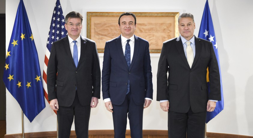 ევროკავშირისა და აშშ-ს ელჩები კოსოვოს პრემიერ-მინისტრს შეხვდნენ