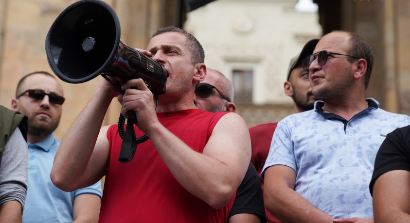 DRI: “ხელისუფლების მიერ მაღაროელთა პრობლემების იგნორირებამ მათ პროტესტის უკიდურესი ფორმებისკენ უბიძგა”