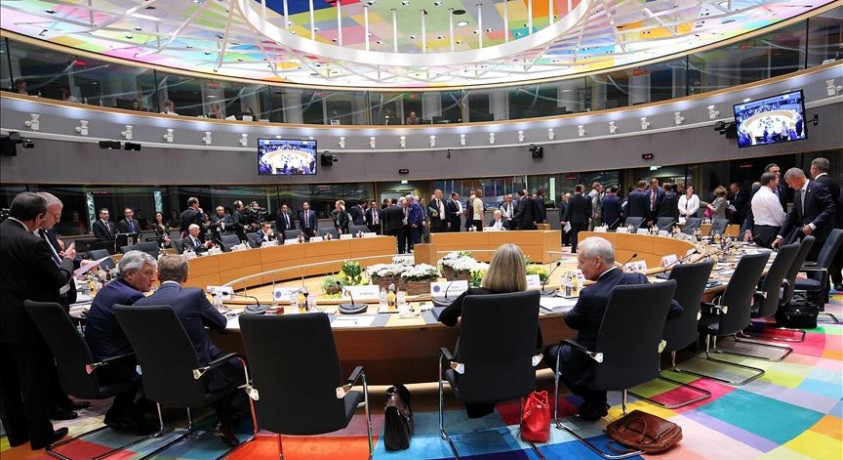 ევროკავშირის ლიდერებმა ბრიუსელში გამართულ სამიტზე მიგრაციასთან დაკავშირებულ პრობლემებზე იმსჯელეს