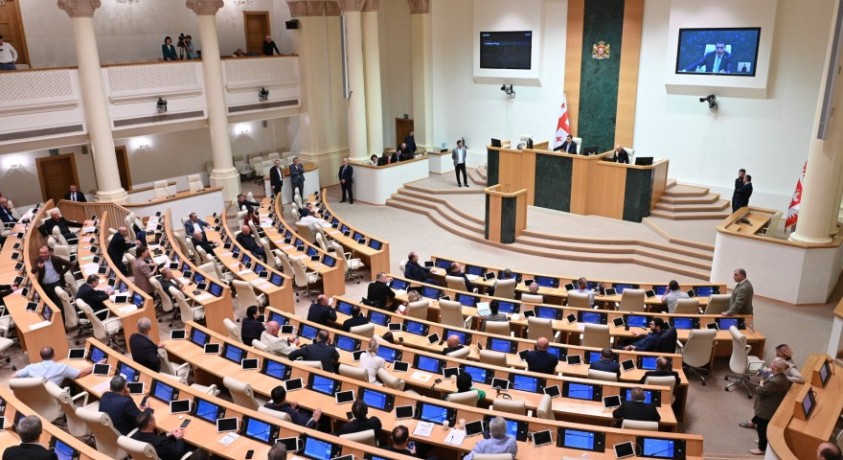 ახალი “თავდაცვის კოდექსის” განხილვა პარლამენტში