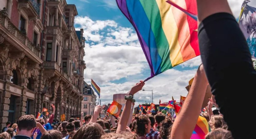 გერმანიაში ევროპაში ერთ-ერთი ყველაზე მასშტაბური „ღირსების მარში“ გაიმართა