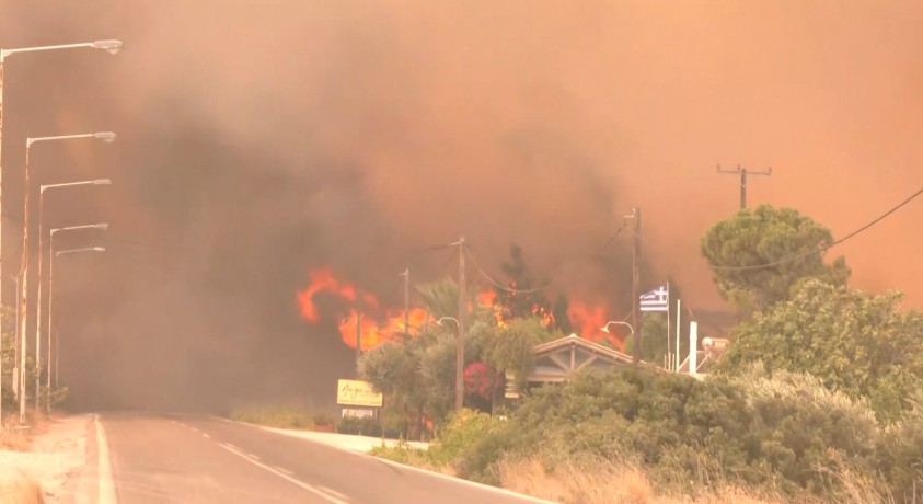 საბერძნეთი ცეცხლშია გახვეული