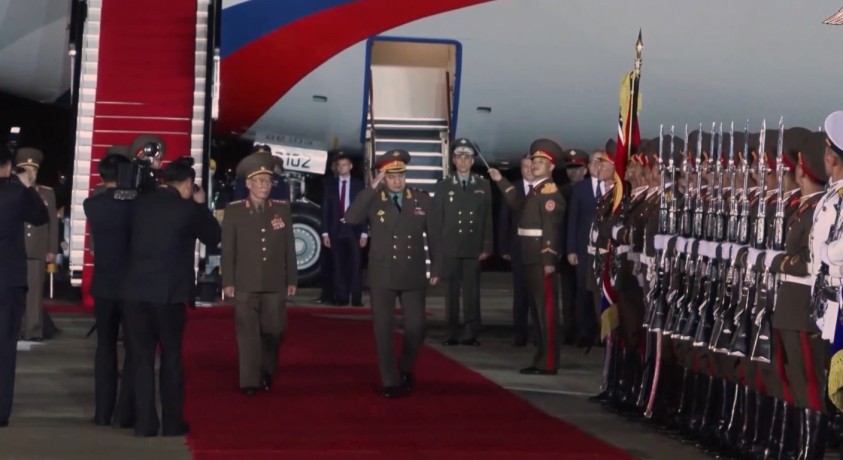 სერგეი შოიგუ ჩრდილოეთ კორეაში ჩავიდა