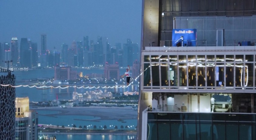 ესტონელმა იან როუზმა მსოფლიო რეკორდი დაამყარა ყველაზე გრძელ ბაგირზე გასვლაში