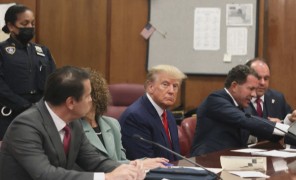 ვაშინგტონში დონალდ ტრამპს ბრალს ოფიციალურად წაუყენებენ