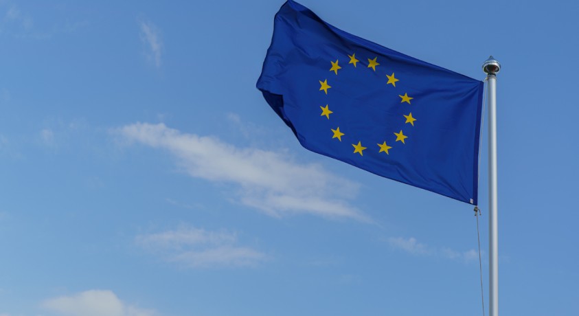 საქართველოში ევროკავშირის დელეგაცია: ვუსამძიმრებთ შოვში გამანადგურებელი მეწყრის შედეგად ტრაგიკულად დაღუპულთა ოჯახებსა და მეგობრებს