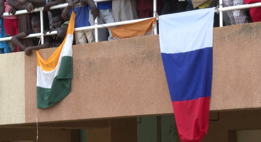 ნიგერში დაძაბულობა გრძელდება