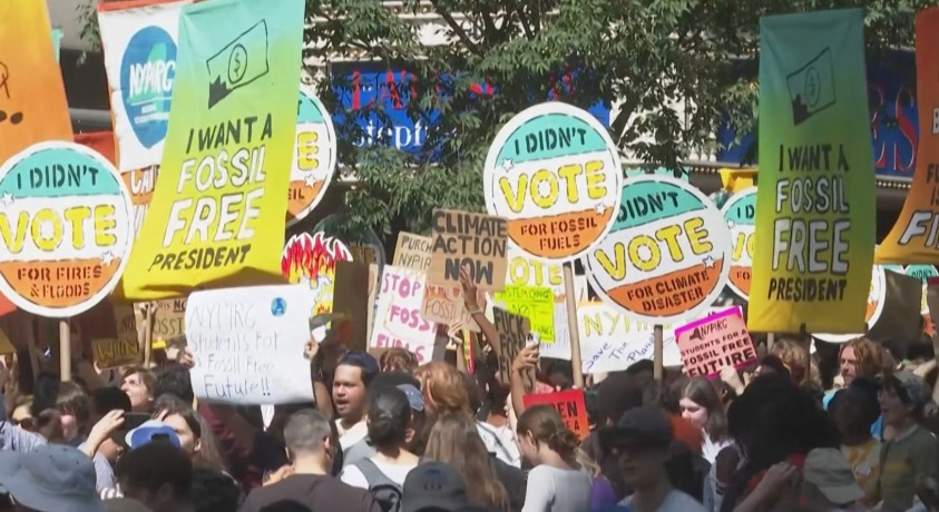 ნიუ-იორკში წიაღისეულ საწვავში დაგეგმილი გლობალური ინვესტიციები გააპროტესტეს