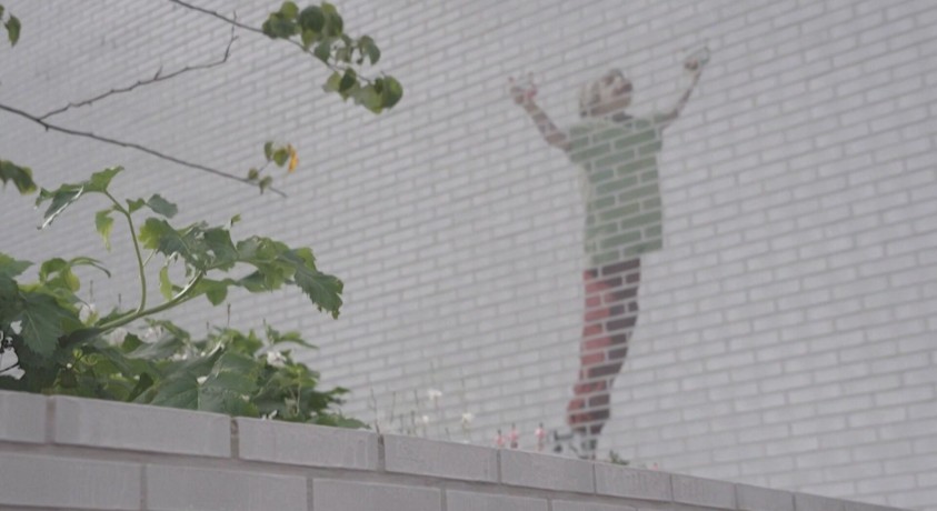 ბელგიაში „თეთრი მემორიალი“ პედოფილიის მსხვერპლ პატარა გოგონებს მიუძღვნეს