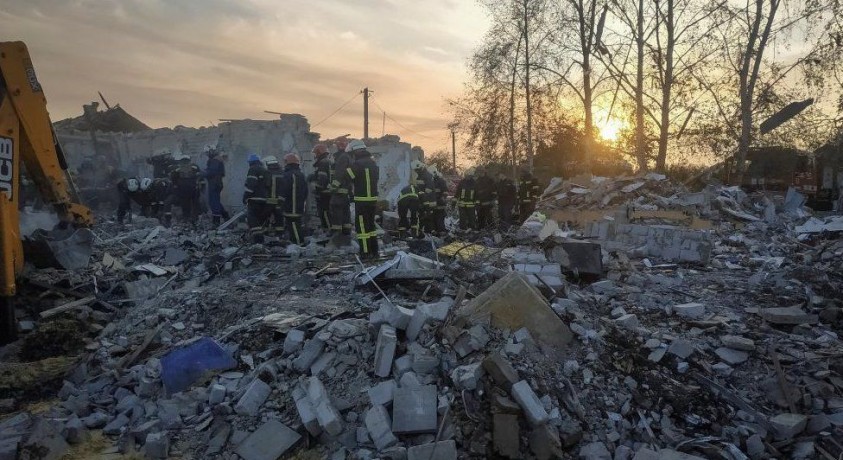 ხარკივში რუსული იერიშის შედეგად დაიღუპა 51 ადამიანი, მათ შორის 6 წლის ბავშვი