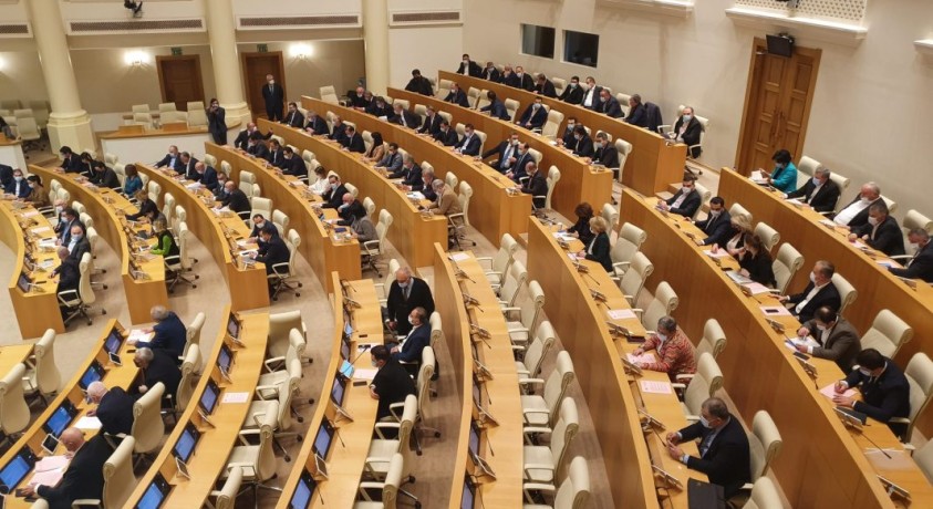 ოპოზიციონერი დეპუტატების მანდატები ძალაშია