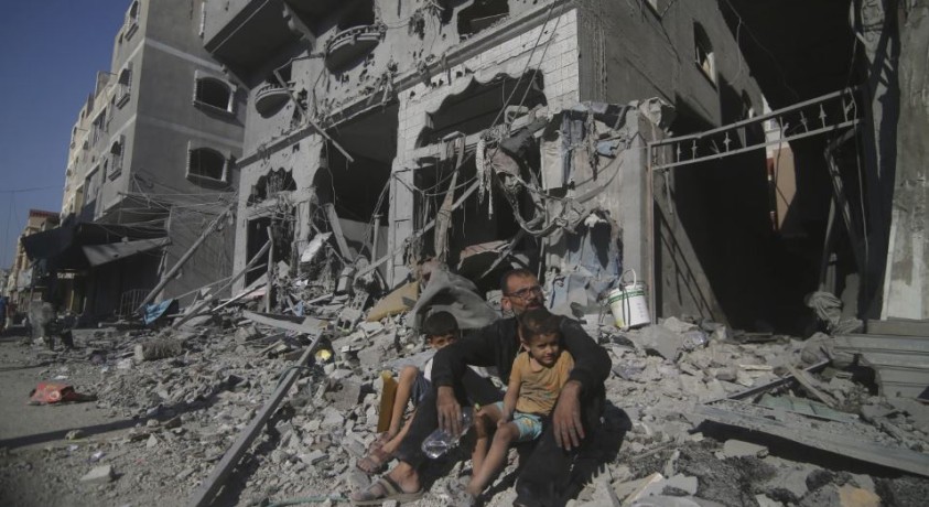 ცხედრები, ნანგრევები და უსასრულო რიგები – ევრონიუსის რეპორტაჟი ღაზიდან