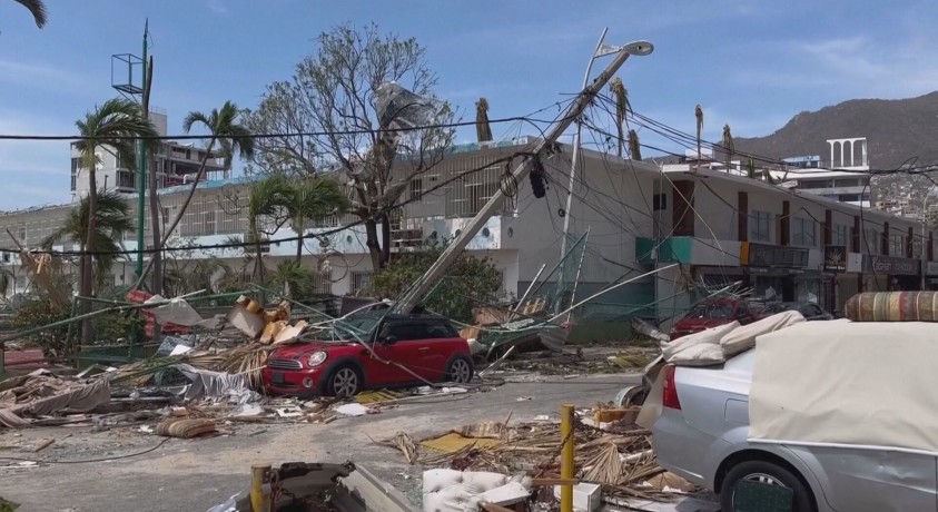 მექსიკის კურორტ აკაპულკოს ქარიშხალი ,,ოტისი” დაატყდა თავს