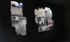 ღაზის ლტოლვილთა ბანაკში ისრაელის საჰაერო თავდასხმას ათობით ადამიანი ემსხვერპლა