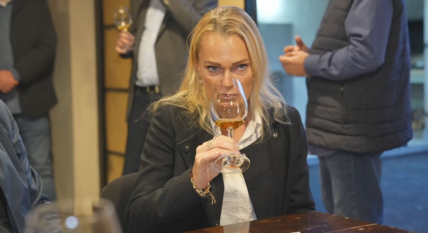 წინანდლის მამულში “GRAND JURY DU VIN”- ის ღვინის სიმპოზიუმი იმართება