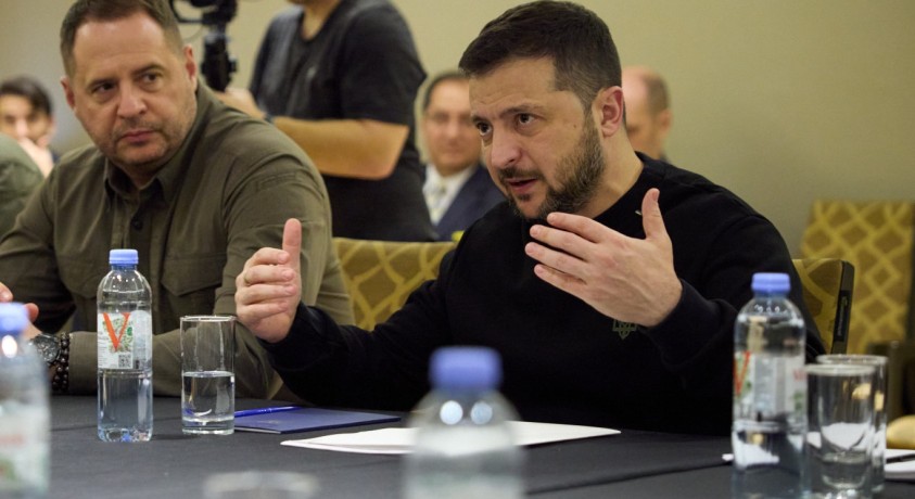 ვოლოდიმირ ზელენსკი არგენტინიდან აშშ-ში გაემგზავრება