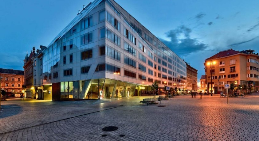 ნიდერლანდებში კომენდანტის საათი 3 მარტამდე გახანგრძლივდება