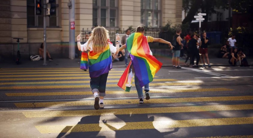 საბერძნეთის მთავრობა პარლამენტში ერთნაირსქესიანთა სამოქალაქო ქორწინების შესახებ კანონპროექტს წარადგენს