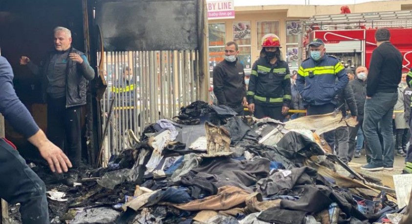 ხანძარი ბათუმში, ხოფის ბაზრობაზე, ჩამქრალია