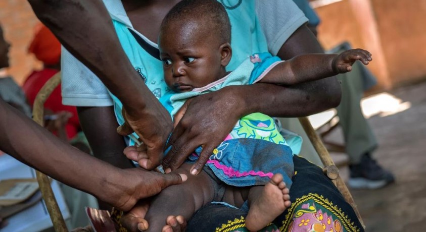 კამერუნი მსოფლიოში პირველი ქვეყანაა, რომელიც ბავშვებისთვის მალარიის ვაქცინაციის პროგრამას იწყებს