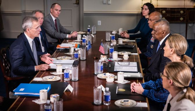 სტოლტენბერგი: “უკრაინისთვის გაწეული დახმარება ჩვენს უსაფრთხოებაში ჩადებული ინვესტიციაა”