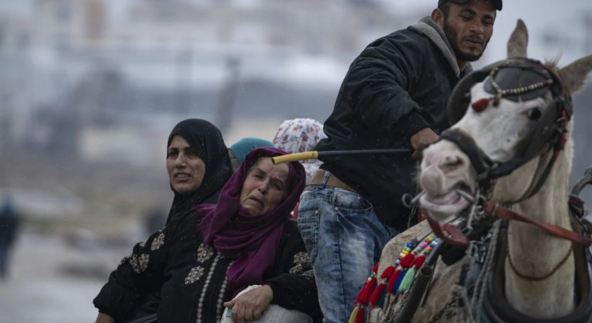 ღაზაში მოსული უხვი ნალექი იძულებით გადაადგილებულების მდგომარეობას ამძიმებს